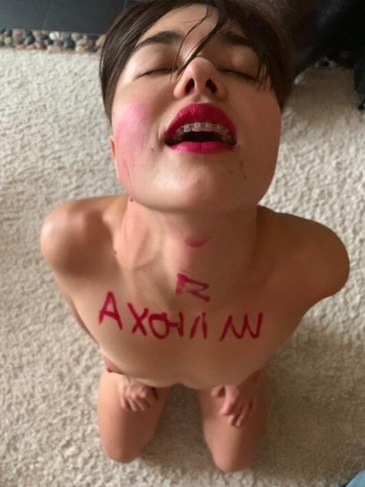 25P Russian Slut Malika