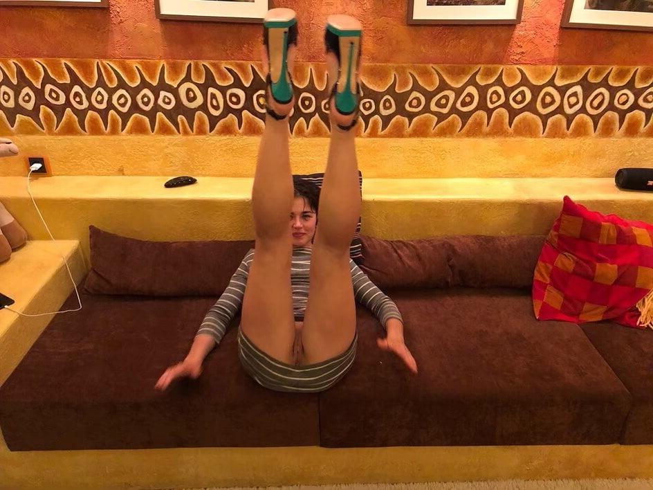 25P Russian Slut Malika