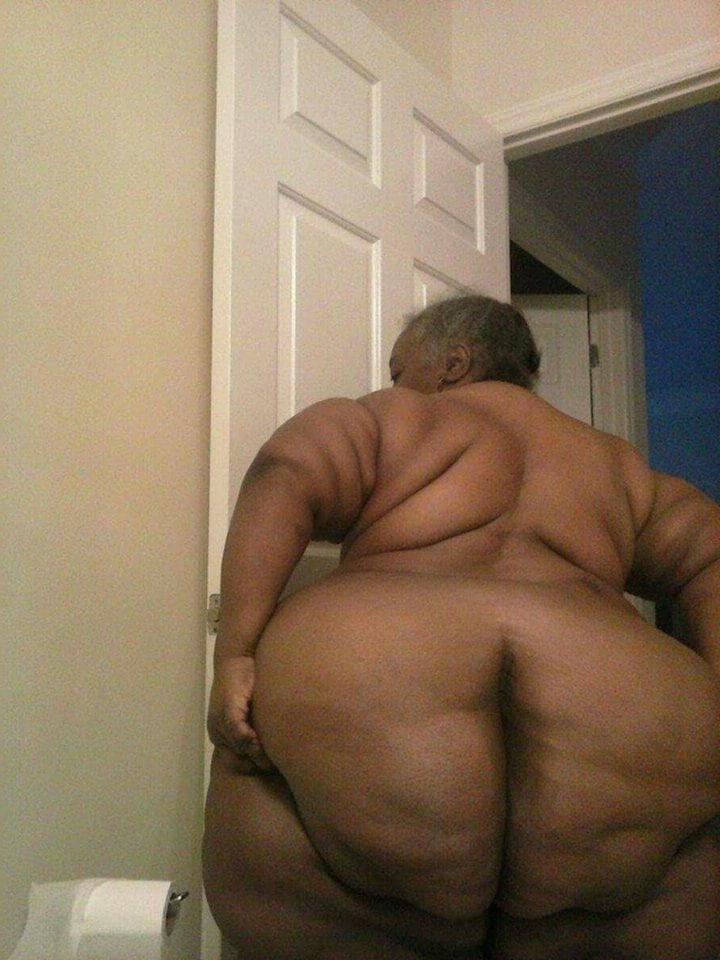 25P Monsta Azz Granny