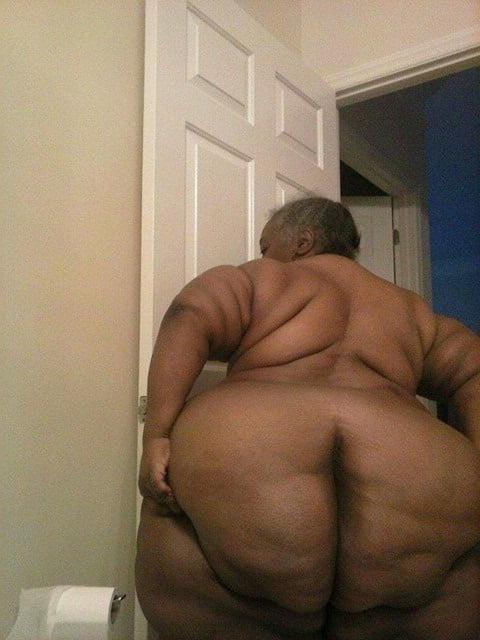 25P Monsta Azz Granny
