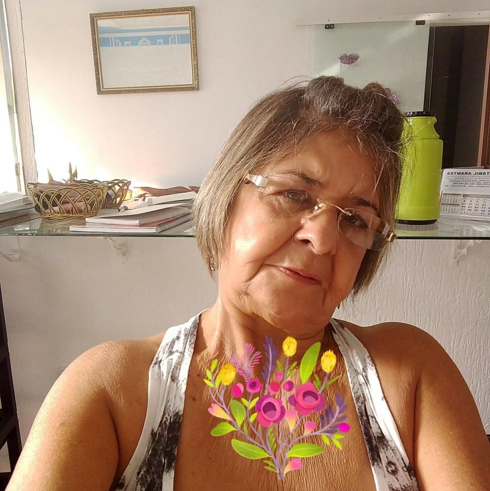 15P Charming granny