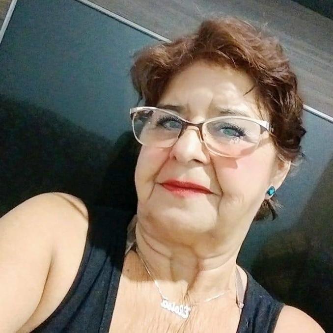 15P Charming granny