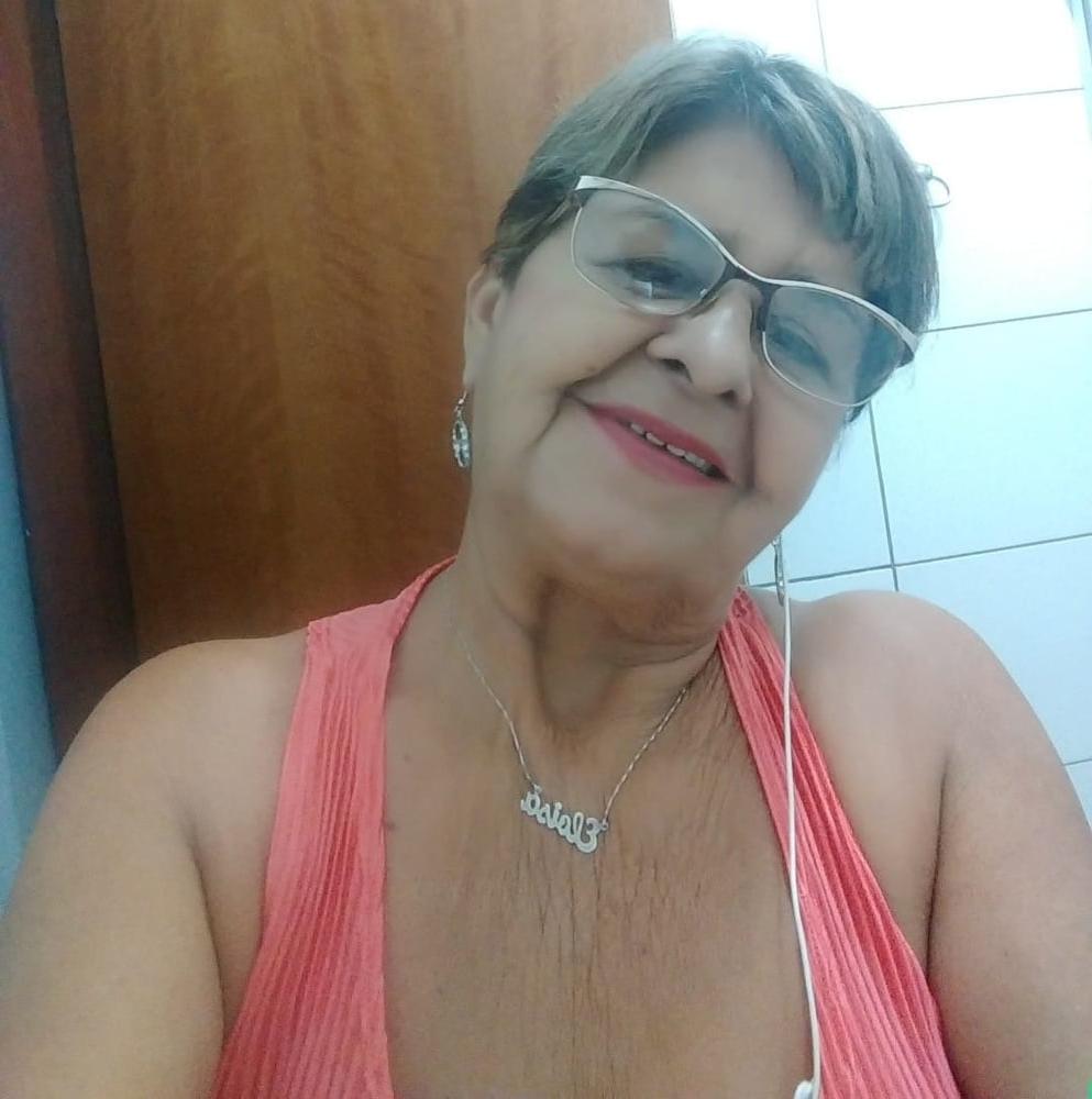 15P Charming granny