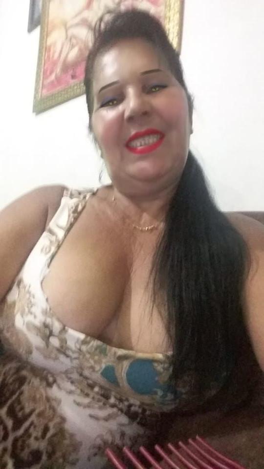 25P casandra bertha villa ass mature granny