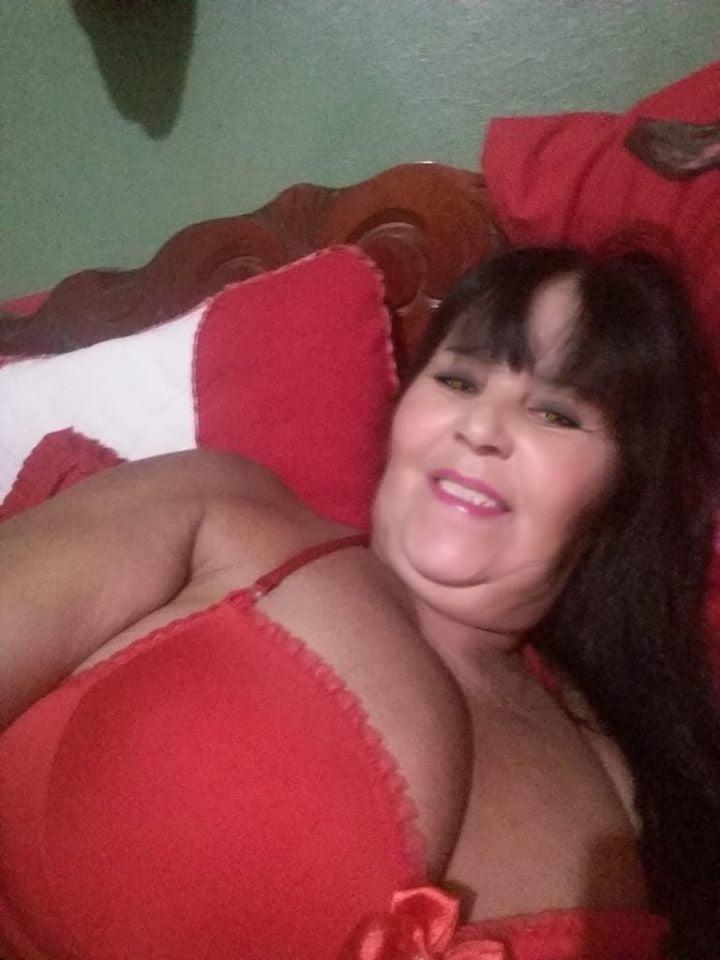25P casandra bertha villa ass mature granny