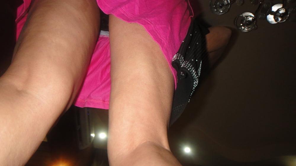 25P EX Girl Friend, upskirt