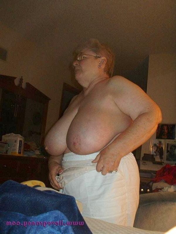 25P Huge titty granny