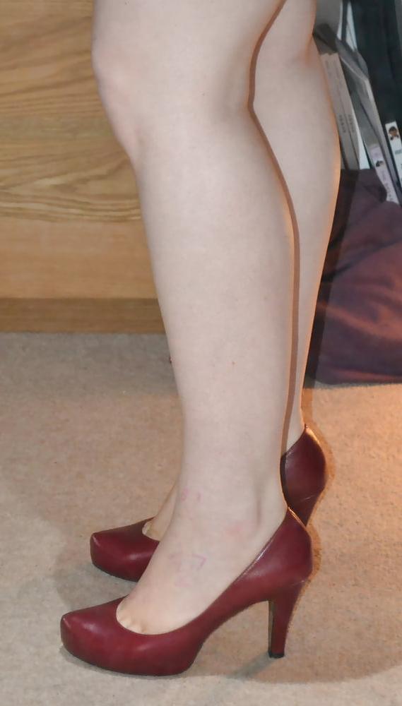 25P Granny and Heels job