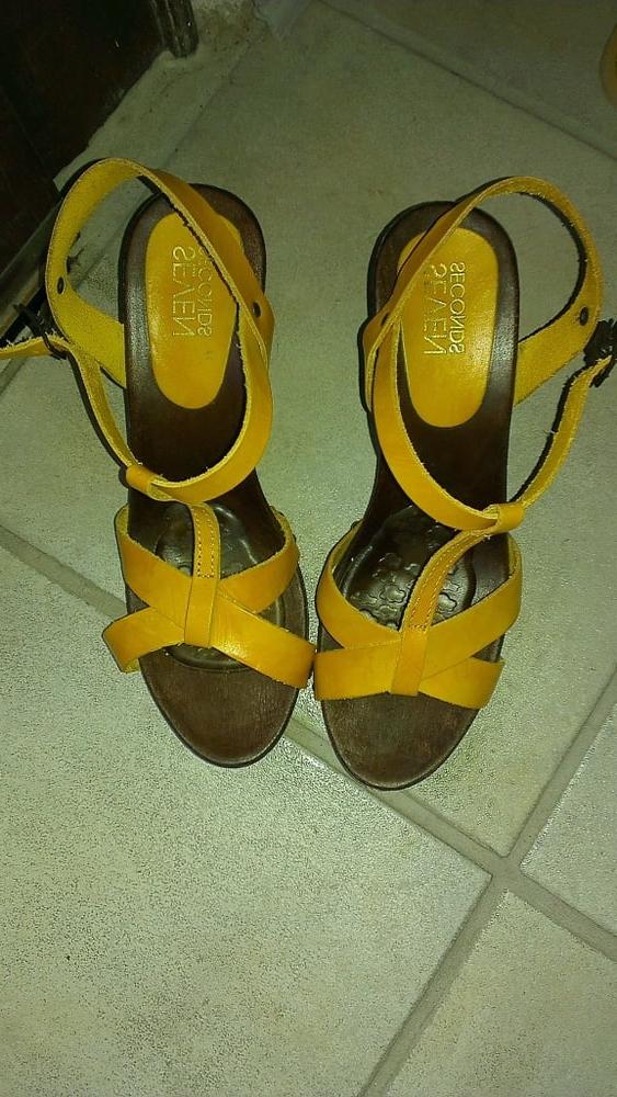 25P Granny and Heels job