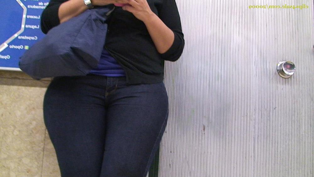 16P voyeur asses GLUTEUS DIVINUS