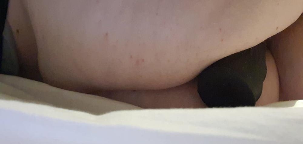 11P Bbw wife shows it all