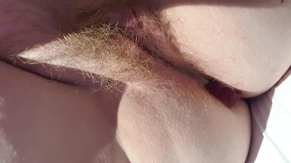 11P Bbw wife shows it all