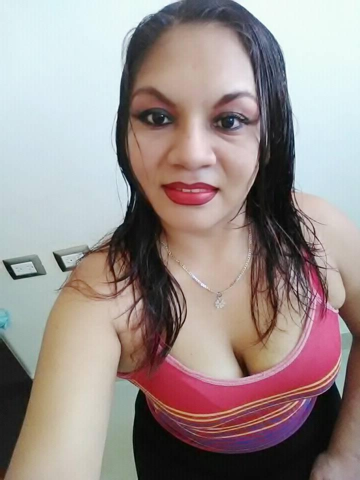 25P patricia varela vagina pata de camello