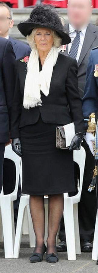 25P Royal Granny Pantyhose - Camilla Duchess of Cornwall