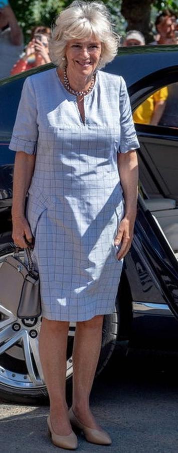 25P Royal Granny Pantyhose - Camilla Duchess of Cornwall