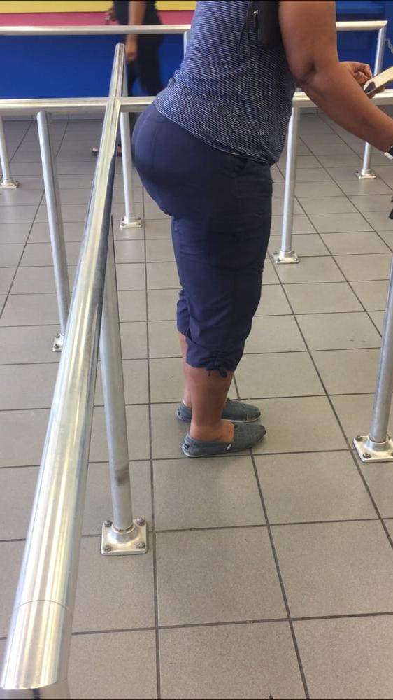11P Thick granny