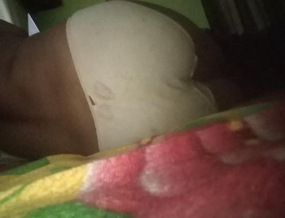 11P Big butt