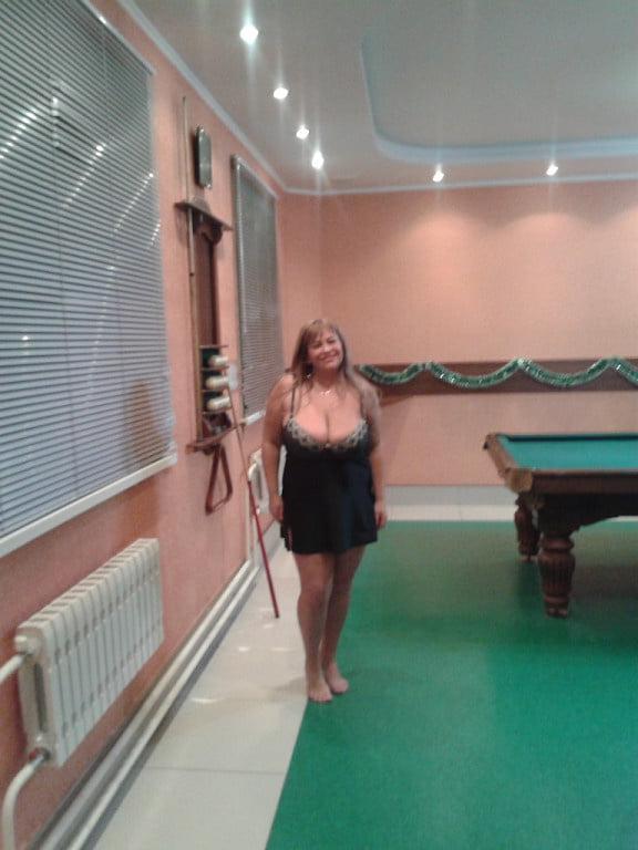 24P Busty Russian Woman 3689