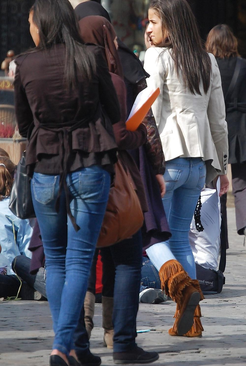 18P Arab Amateur Ass Maghreb Turk Girl Voyeur Candid Hijab