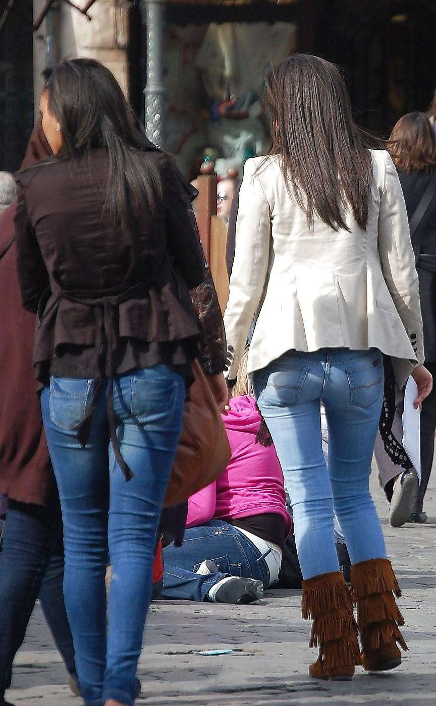 18P Arab Amateur Ass Maghreb Turk Girl Voyeur Candid Hijab
