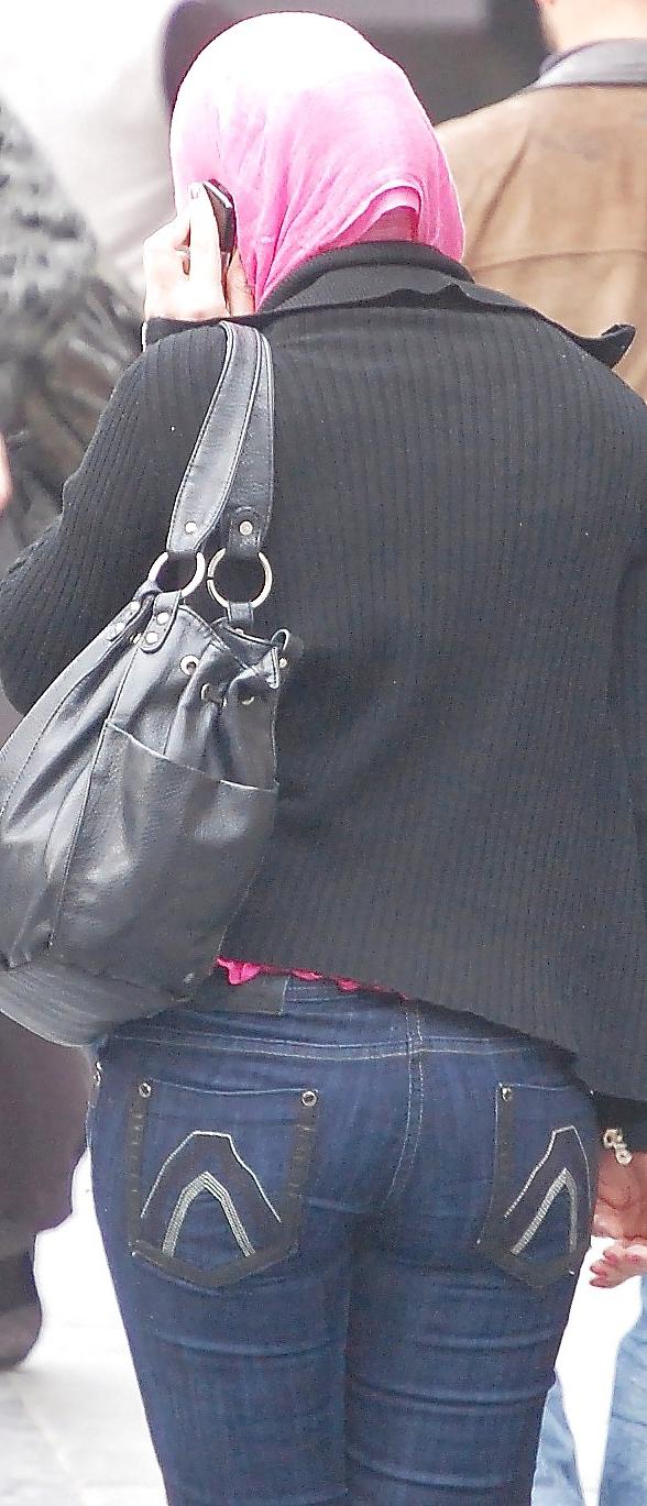 18P Arab Amateur Ass Maghreb Turk Girl Voyeur Candid Hijab