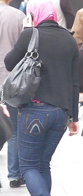 18P Arab Amateur Ass Maghreb Turk Girl Voyeur Candid Hijab