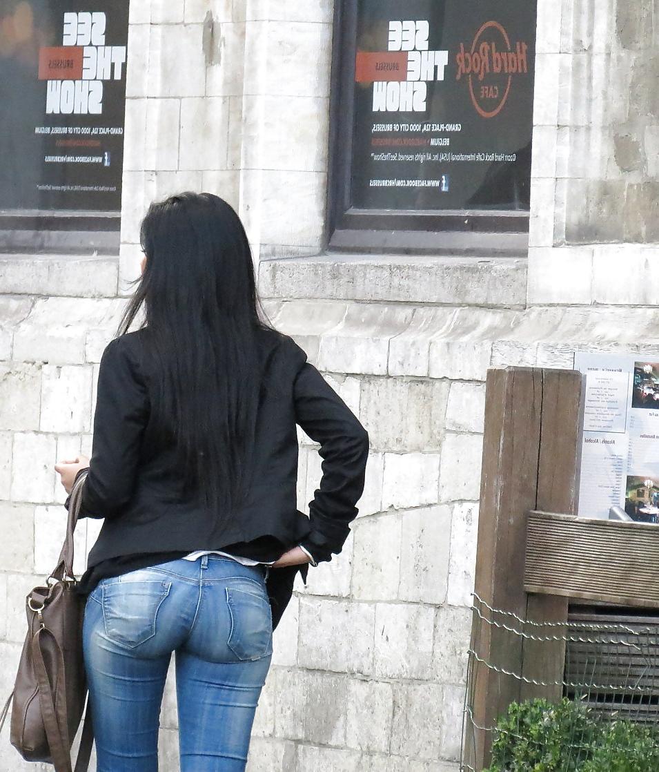 18P Arab Amateur Ass Maghreb Turk Girl Voyeur Candid Hijab