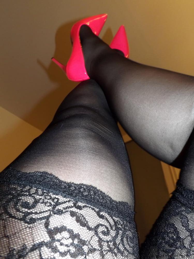 25P BBW In Black Stockings