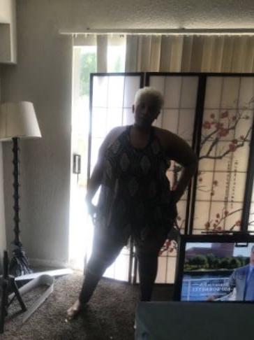 25P Freaked out black granny
