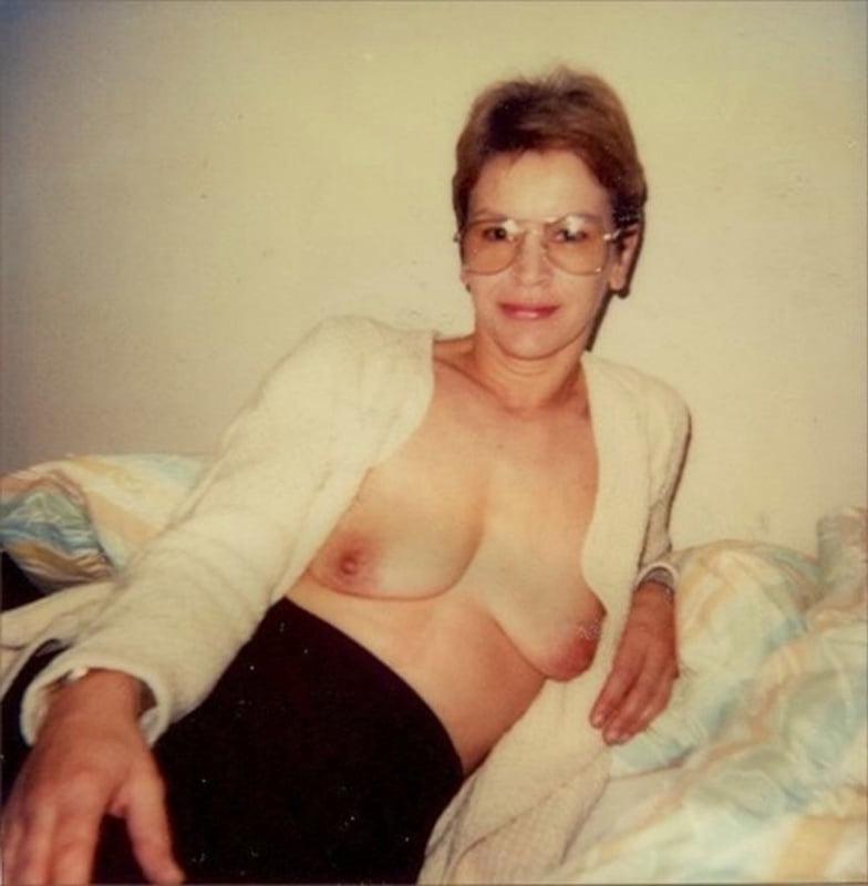 25P Granny Jeanne