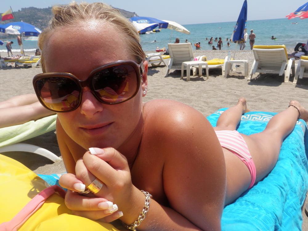 25P Blonde On Vacation Enjoys BF's Cock