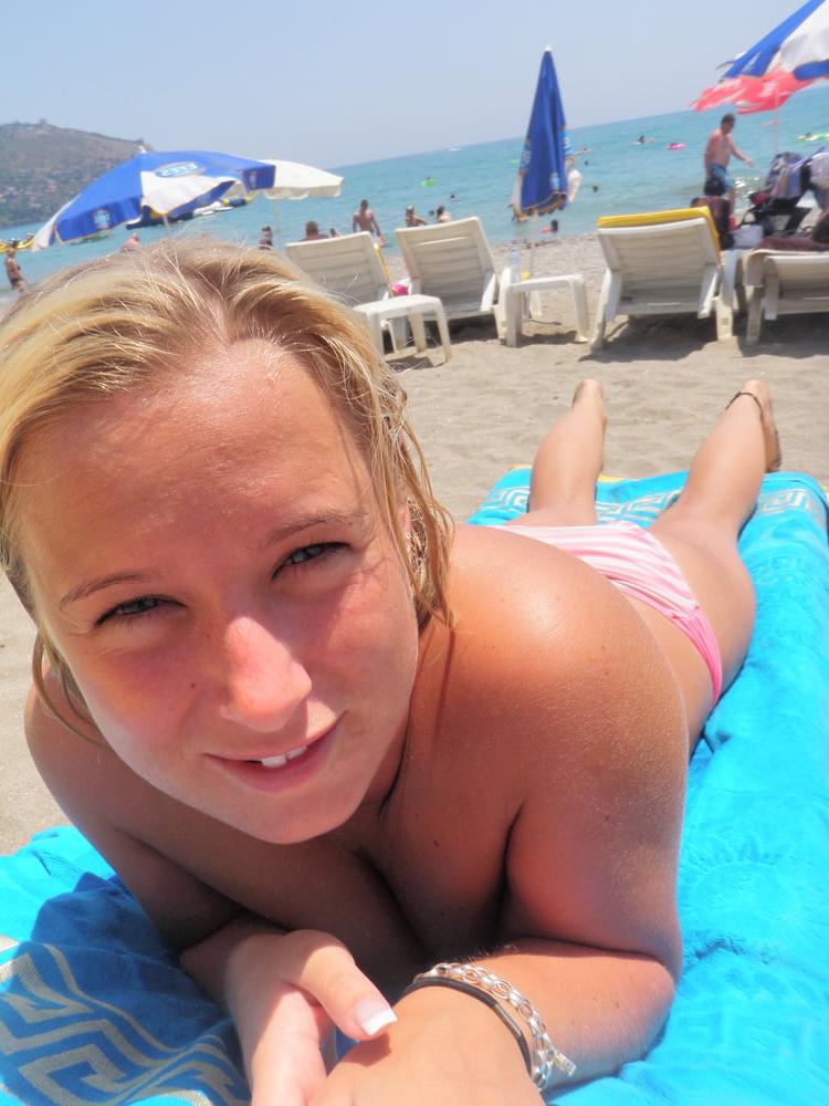 25P Blonde On Vacation Enjoys BF's Cock