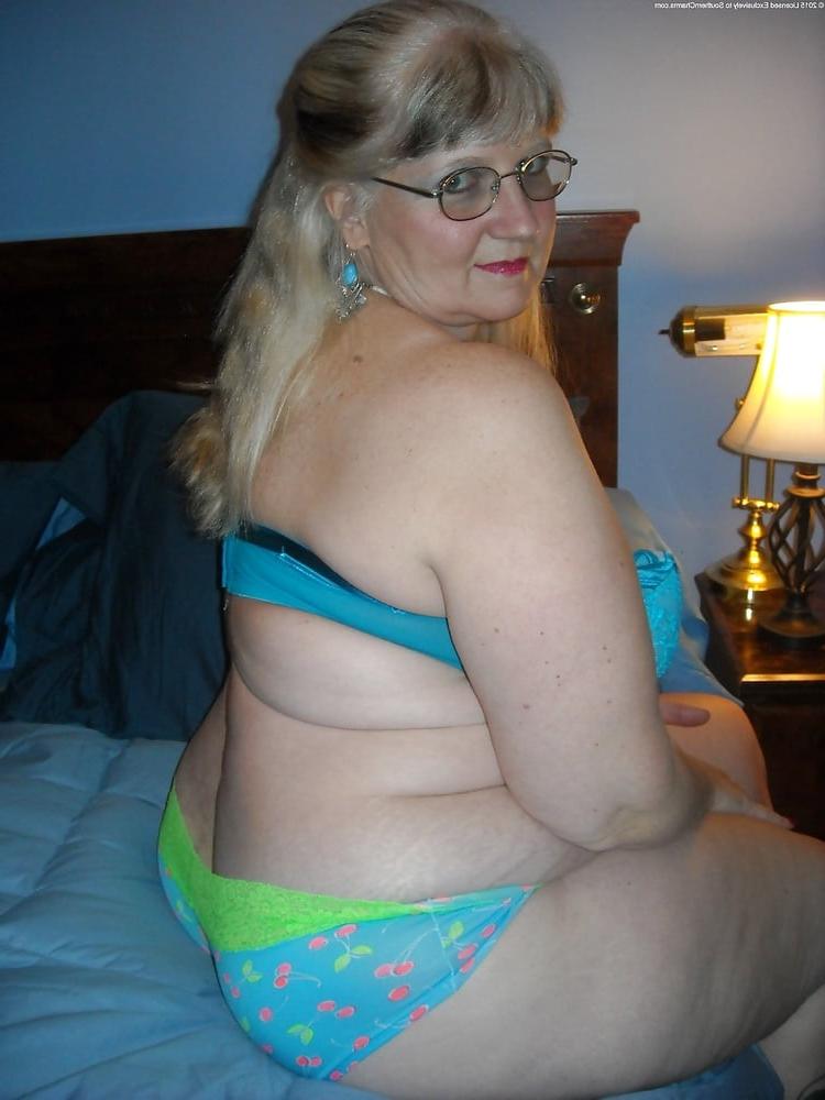 25P Granny Has Huge Boobs