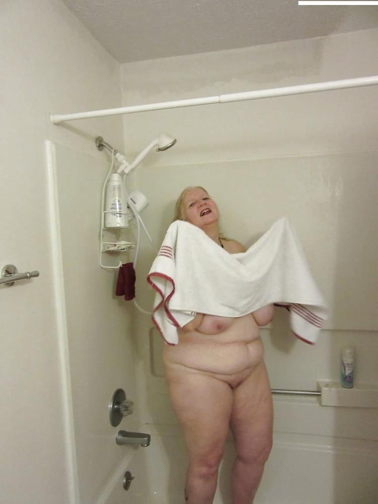 25P Granny Has Huge Boobs