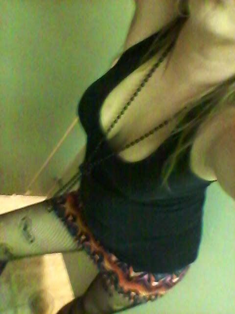25P Nice Big Tits and Bubble Butt Pawg Milf Ex GF Ex Wife Selfie