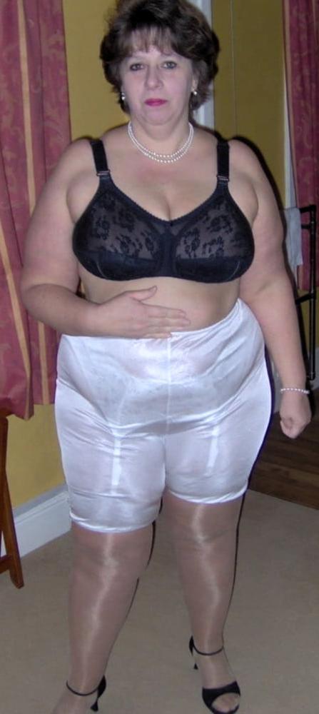24P granny  in different underwear