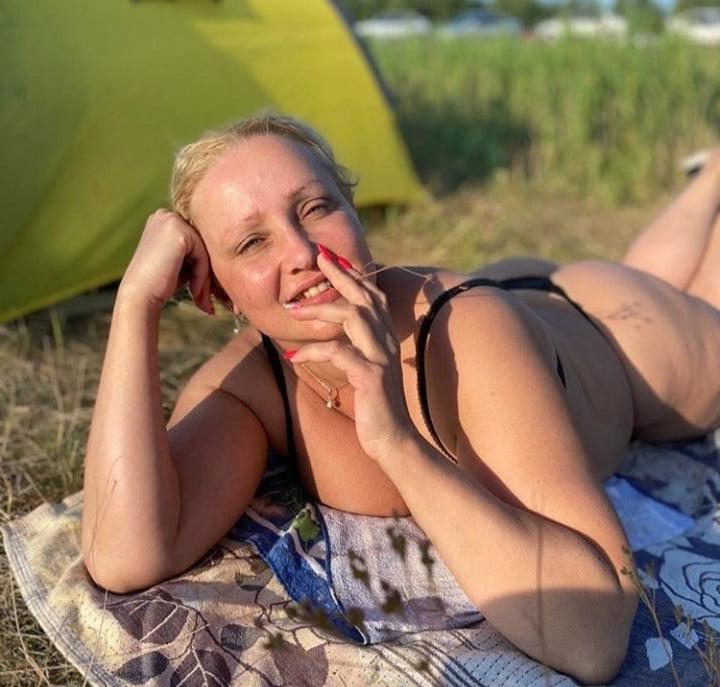 18P Russian MILF