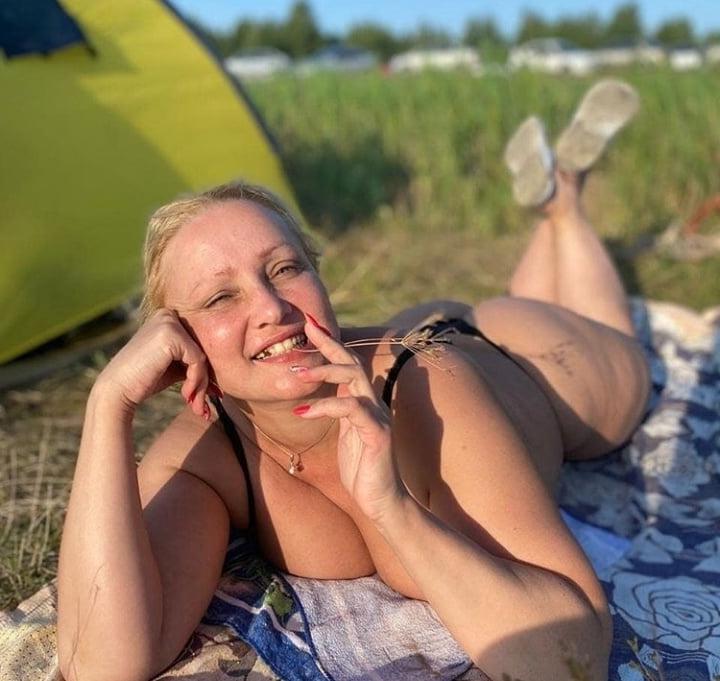 18P Russian MILF