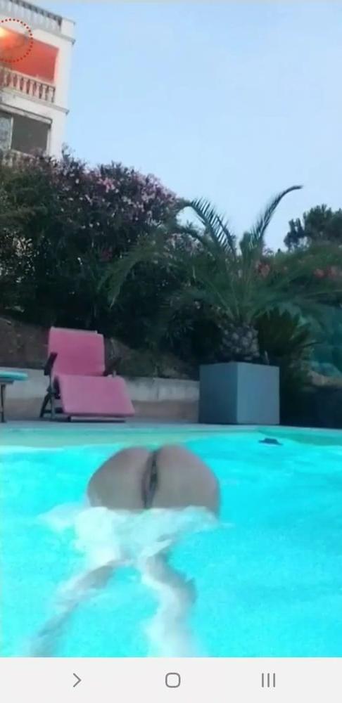 25P Bust and sexy ass bikini live facebook romanian