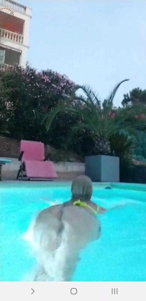 25P Bust and sexy ass bikini live facebook romanian