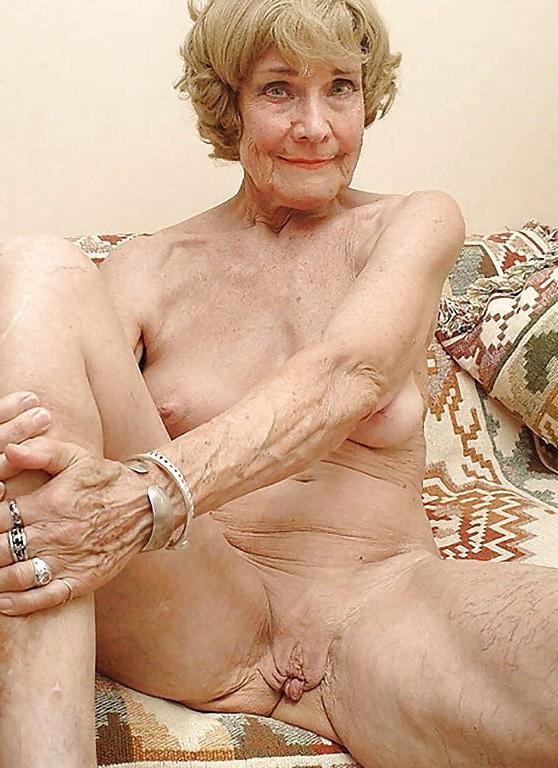 25P Old MILF Mature Granny Hot Pussy &amp; Sexy Ass