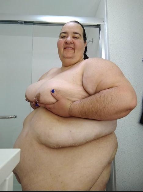 5P Humpback whale ssbbw granny