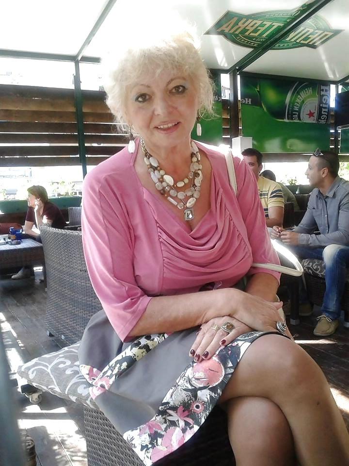 18P Stunning non-nude white haired granny