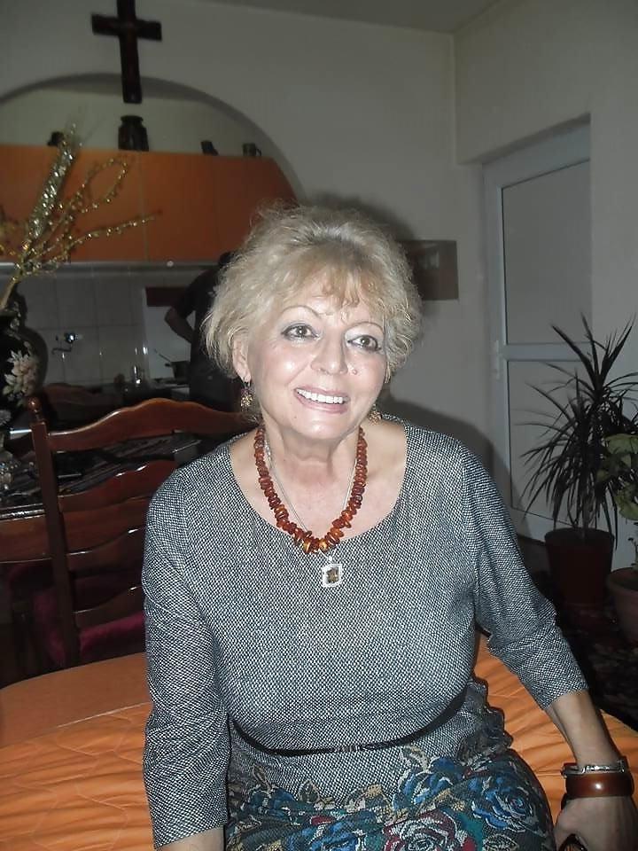 18P Stunning non-nude white haired granny