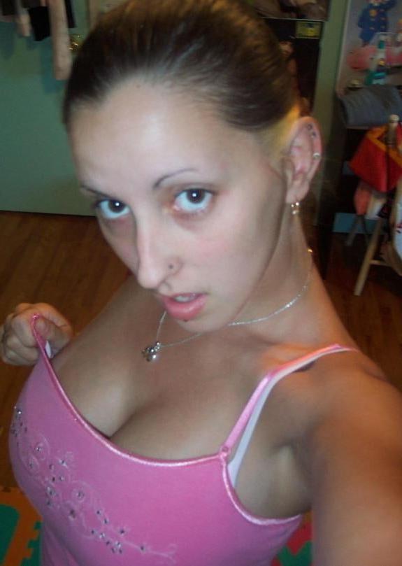 25P Vagina rosada al aire libre