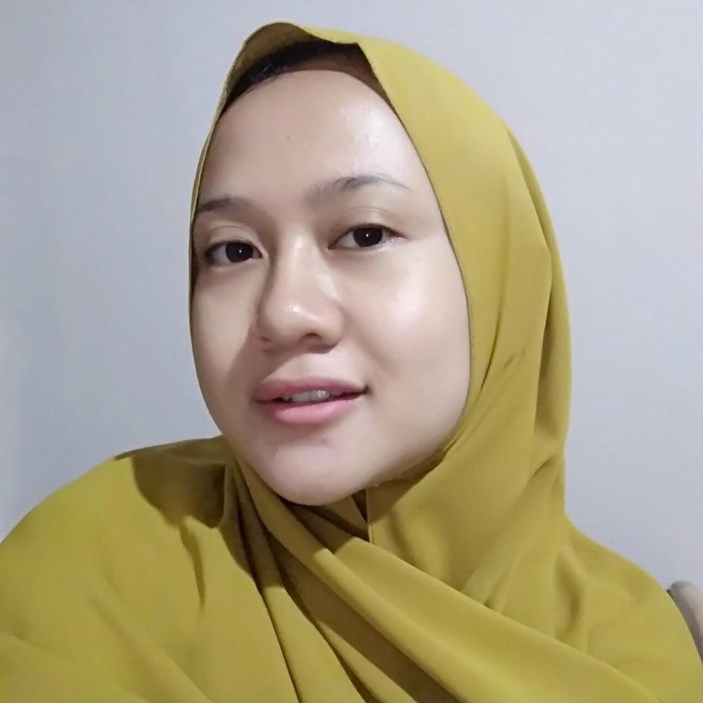 22P jilbab riri binal