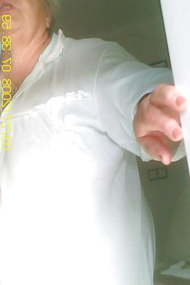 9P Granny Huge Boobs