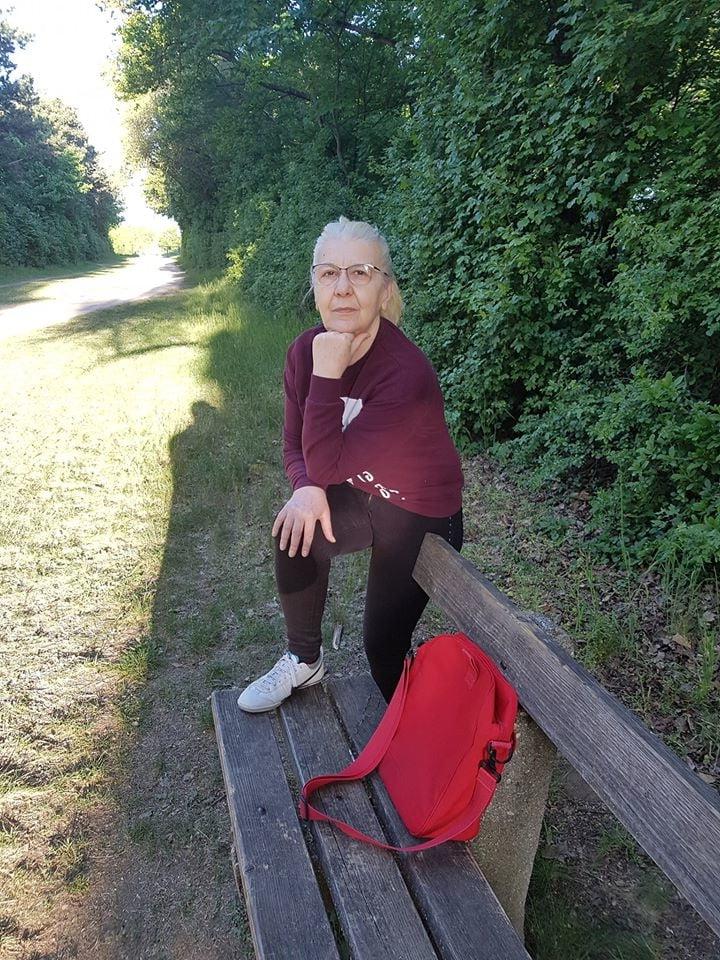 25P Granny S