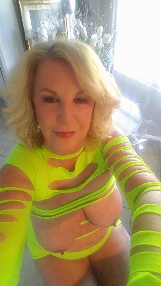 25P anneke van buren