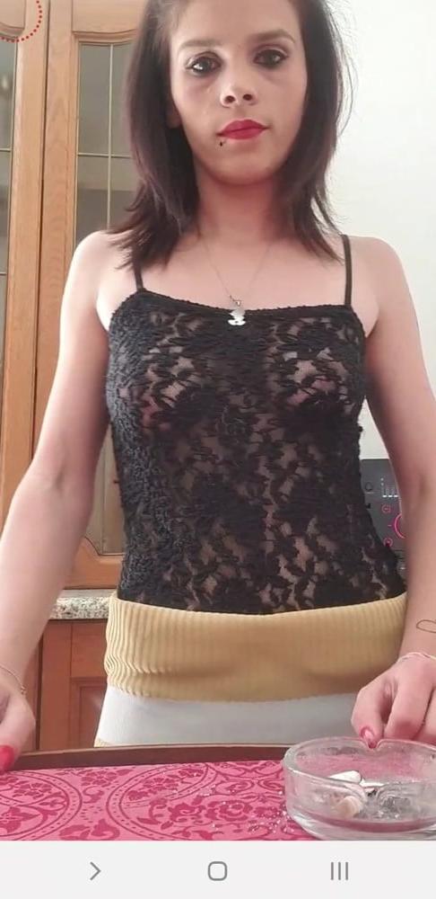 8P Transparent boobs live facebook romanian